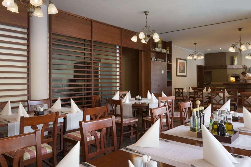 Ramada Hotel & Suites Kranjska Gora Restaurant photo